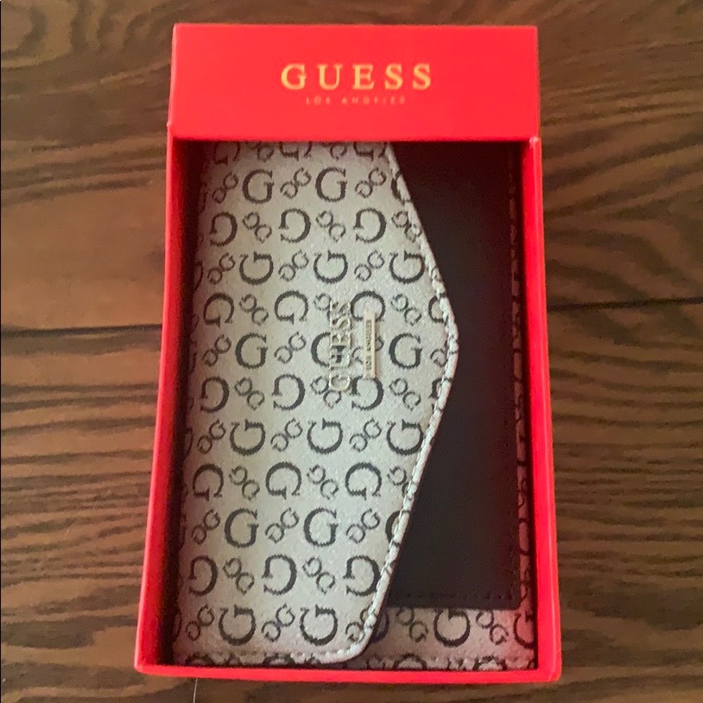Guess Wallet